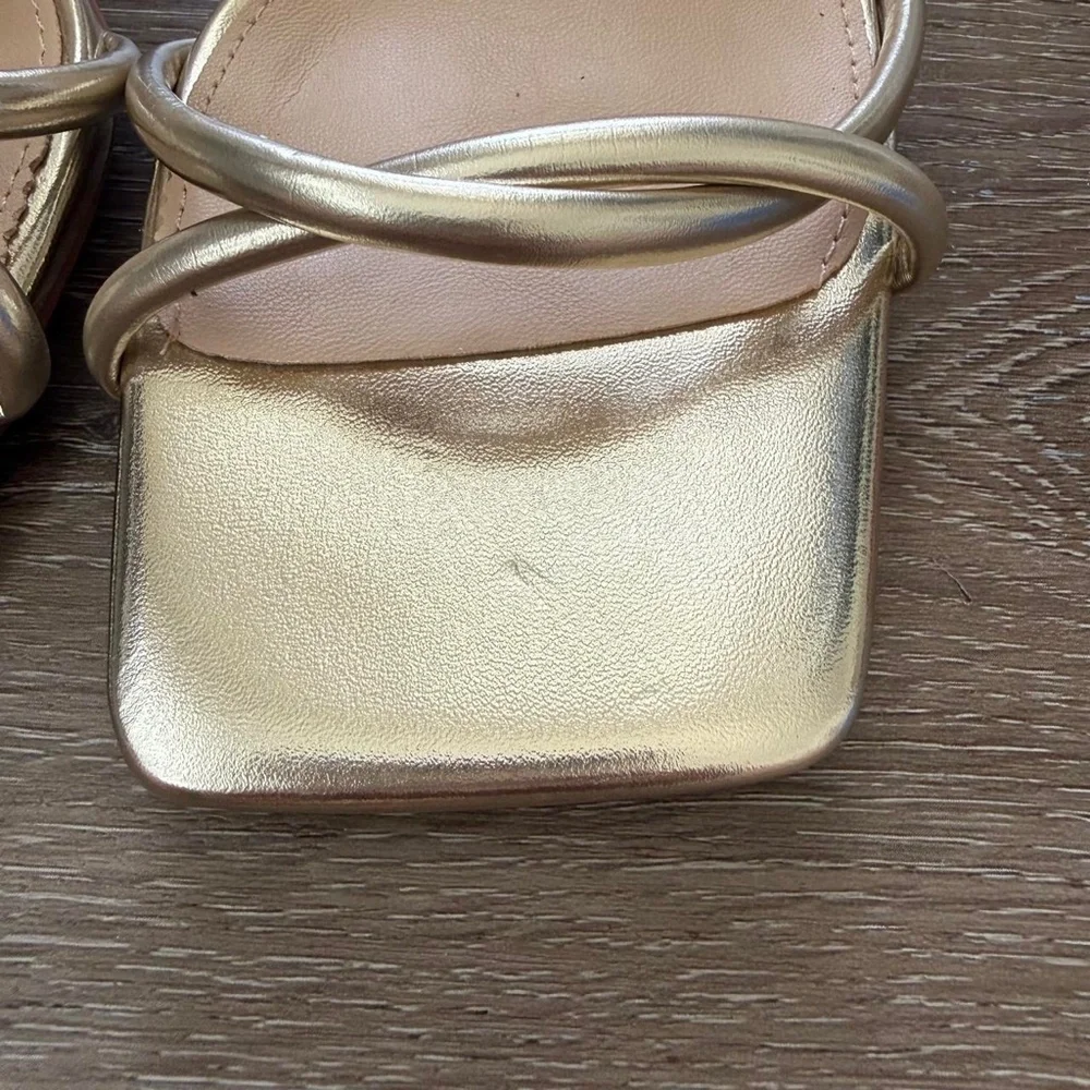Gold metallic strappy sandals with square toe and ankle strap Size 9.5
